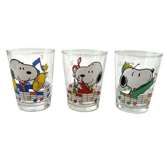 Snoopy Woodstock 4 oz Juice Glasses Set of 3 Sasaki Glass with Original Box - Picture 2 of 12